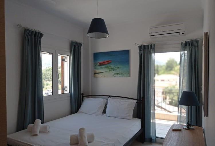 Hermes Holiday Home In The Port Of Sivota Ngoại thất bức ảnh